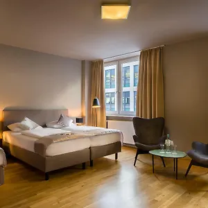 hotellátogatás